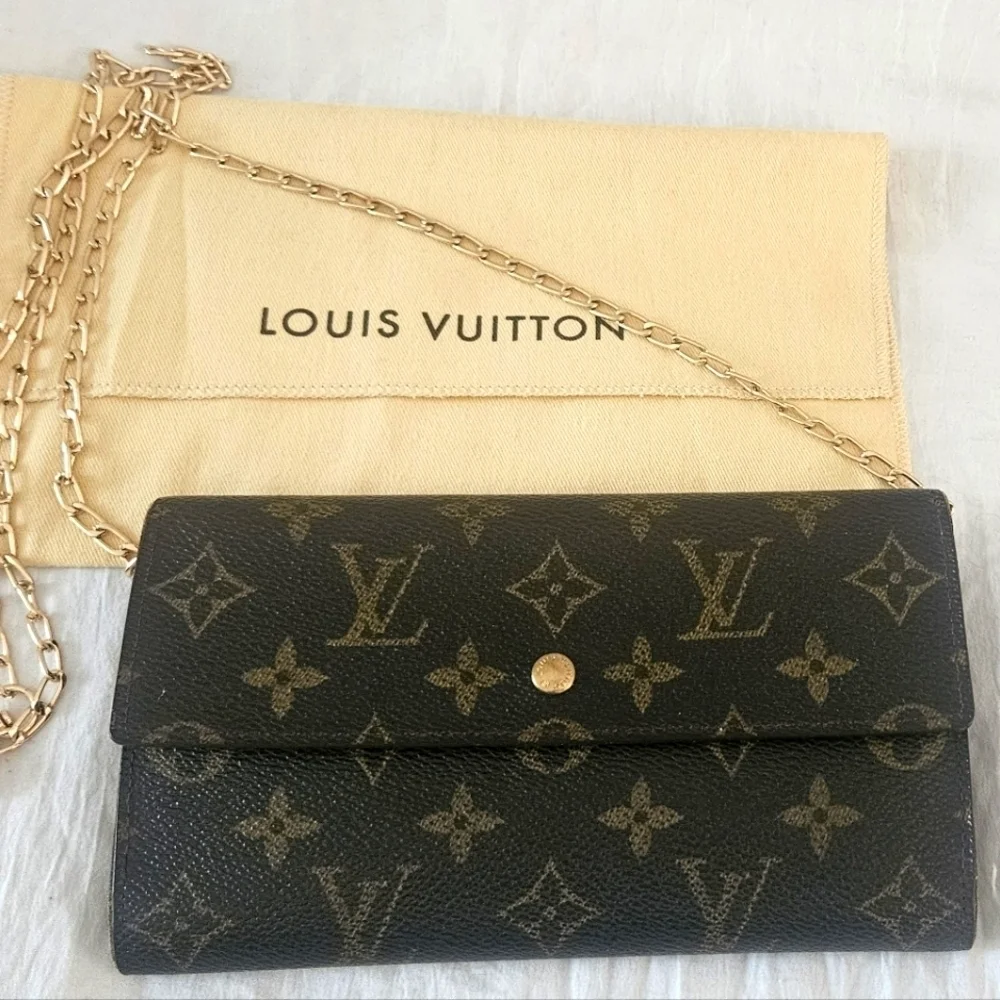 Louis Vuitton Vintage International Monogram Wallet W Gold Chain & Pouch EUC